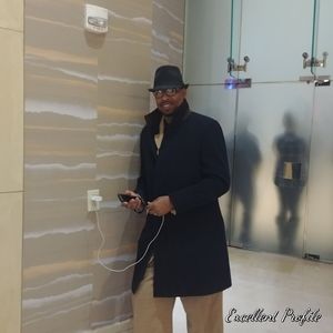 Meet your Posher, Phillip